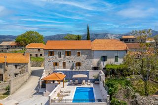 Villa Lydia Dalmatia Coast Olivers Travels 1