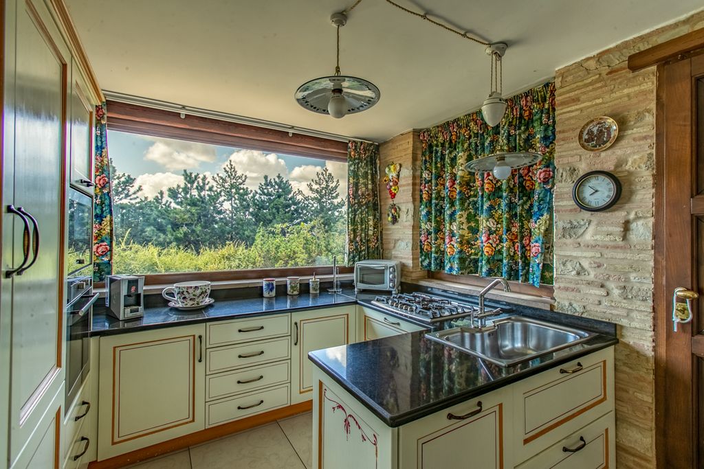 Casa Folellettino Le Marche Olivers Travels 5