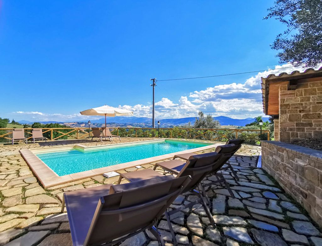 Villa San Severino Le Marche Olivers Travels 2