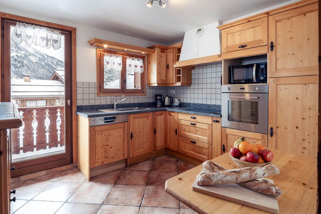 Chalet Lorraine Meribel France OliversTravels 4