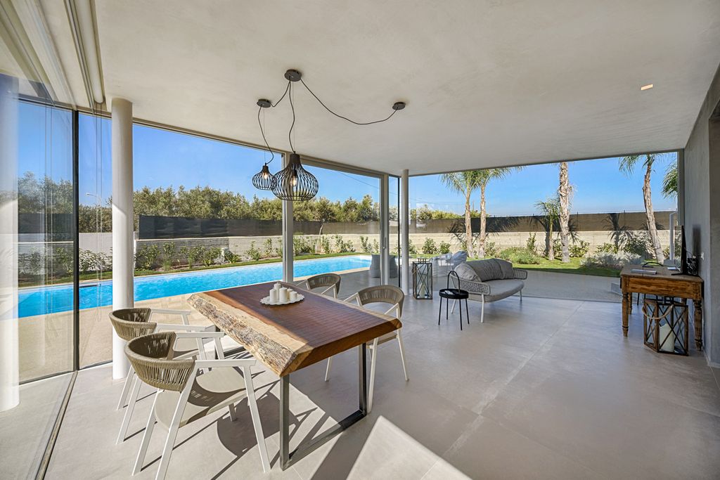 Villa Pizzico Sicily Olivers Travels 3