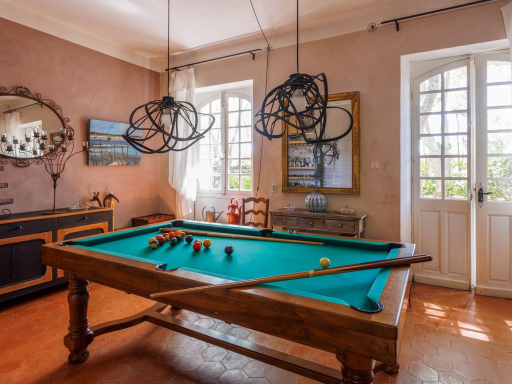 Bastide Des Chanterelles French Riviera Olivers Travels 5