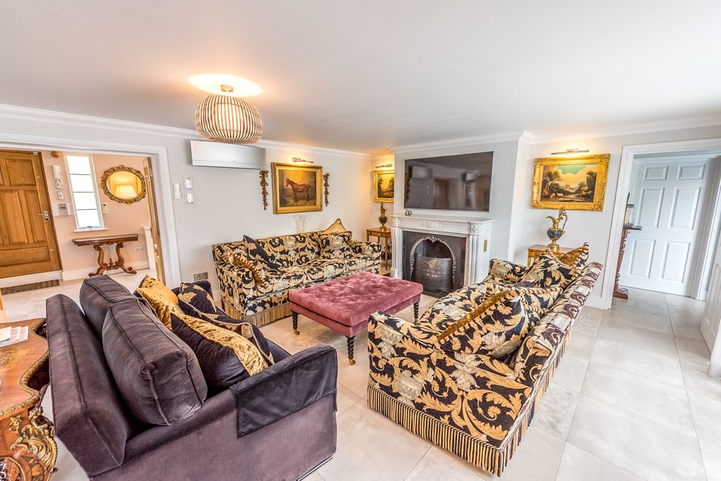 Villa Camille French Riviera Olivers Travels 3