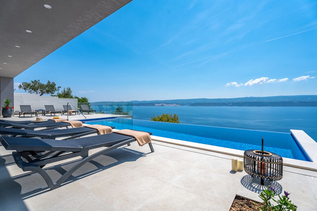 Villa Pansie Dalmatia Coast Olivers Travels 2