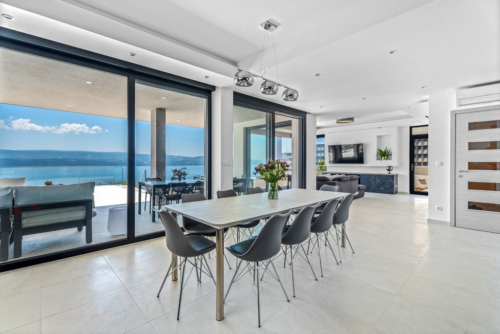 Villa Pansie Dalmatia Coast Olivers Travels 4