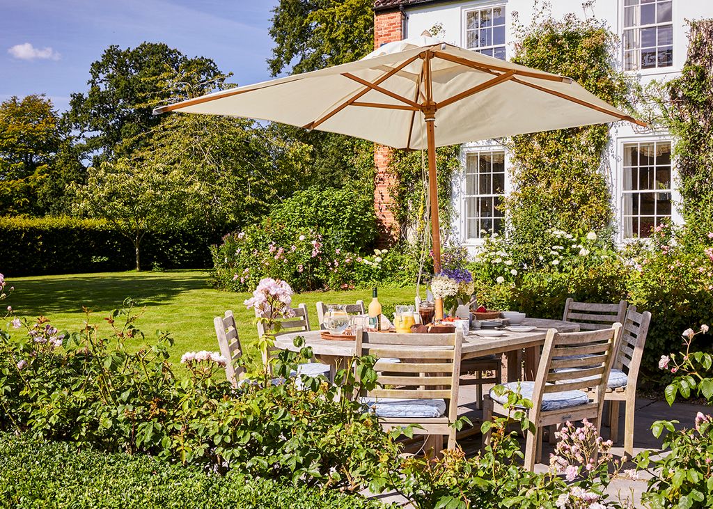 Green Manor House Norfolk Olivers Travels 2