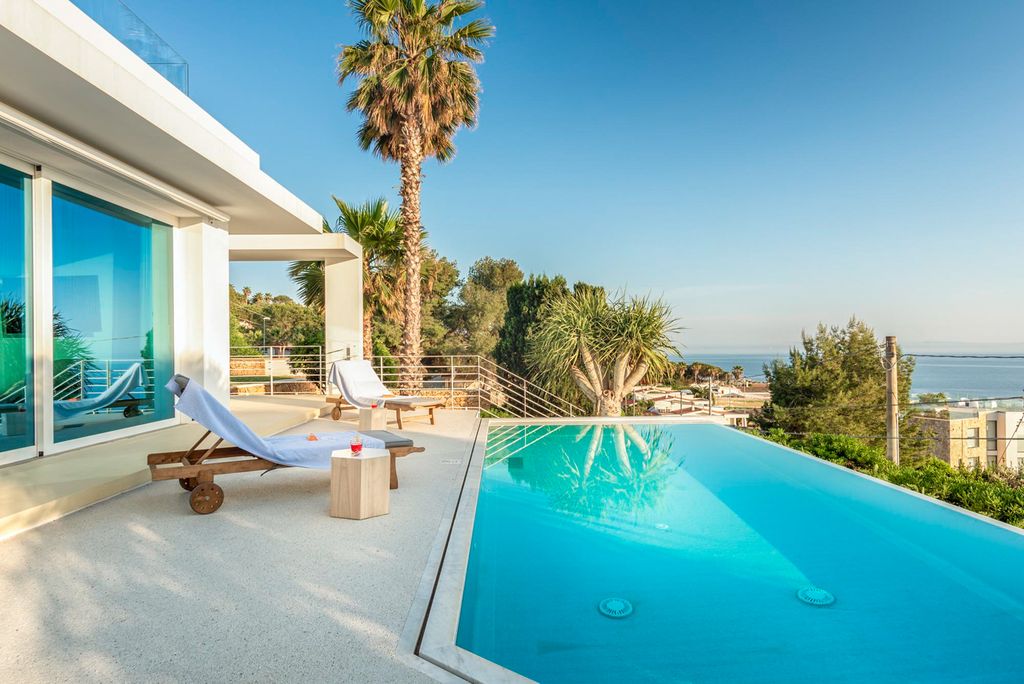 Villa Ipno Sicily Olivers Travels 1