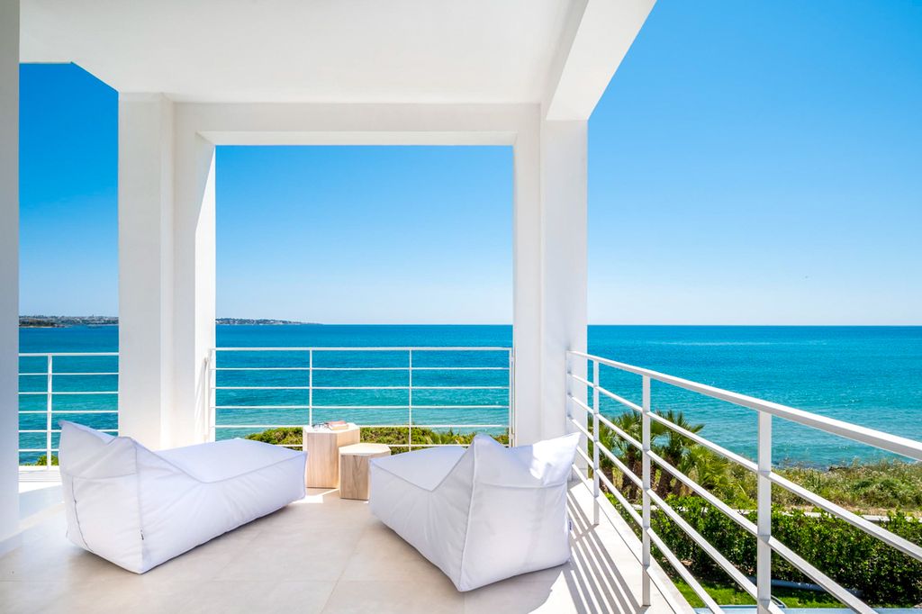 Villa Amorino Sicily Olivers Travels2