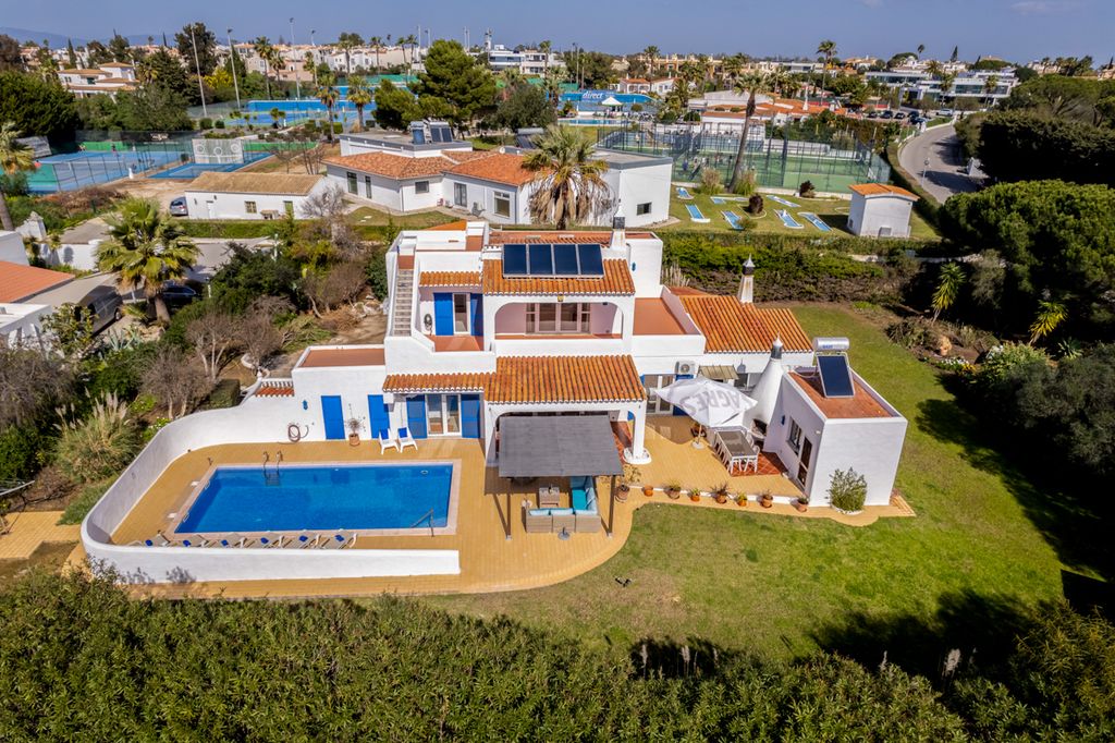 Villa Bemparece Carvoeiro Olivers Travels 2