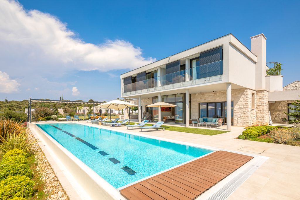 Villa Adeline Brac Olivers Travels 002