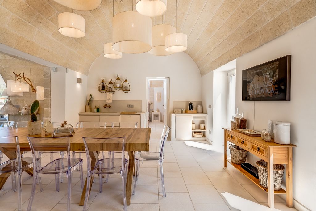 Villa Luola Puglia Olivers Travels 04