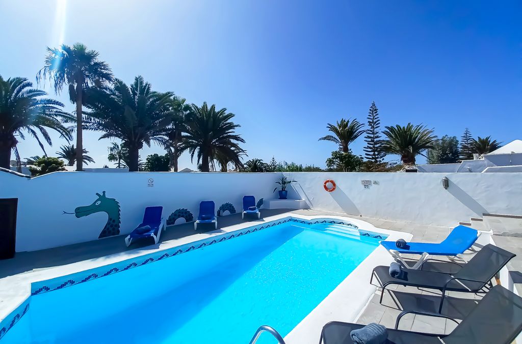 Lanzarote Majica Lanzarote Olivers Travels 2