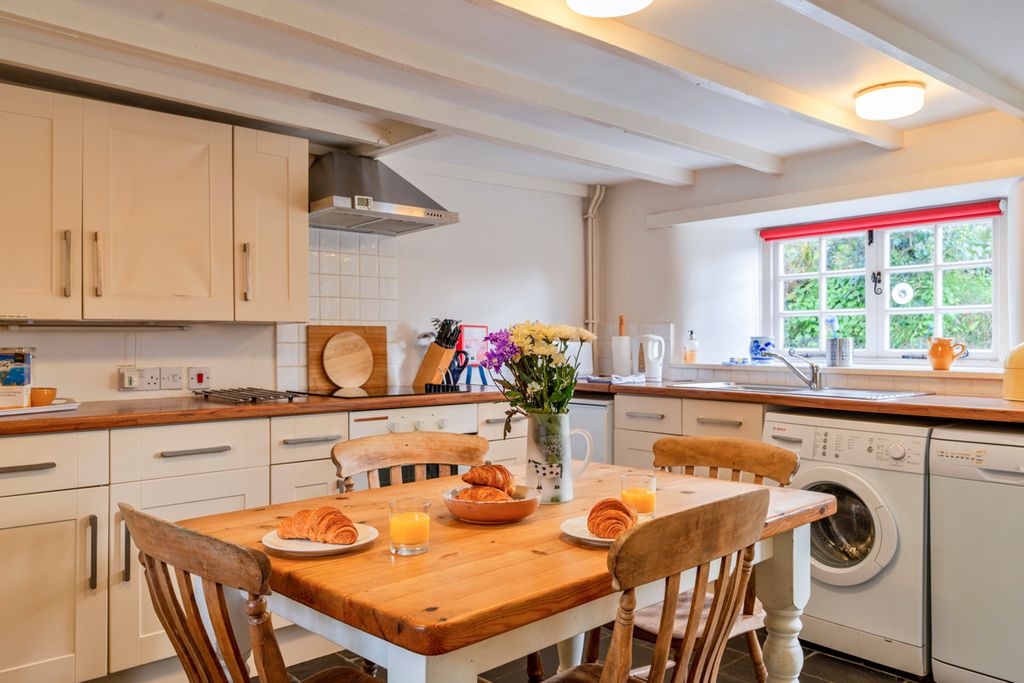 Clover Cottage Cornwall Olivers Travels 3