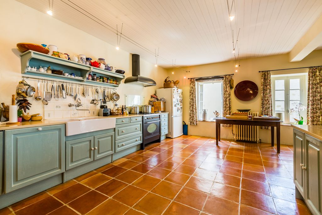 Maison Acacia Aquitane OliversTravels 5