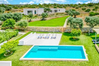 Casa Pedro Lagoa Olivers Travels 01