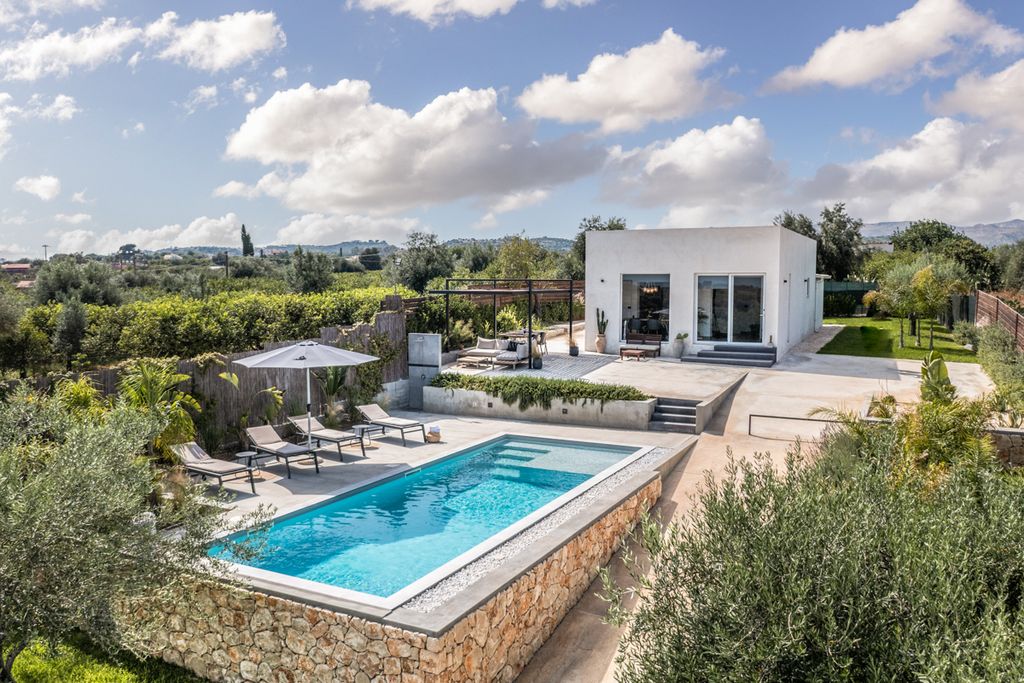 Villa II Piccio Sicily Olivers Travels 1