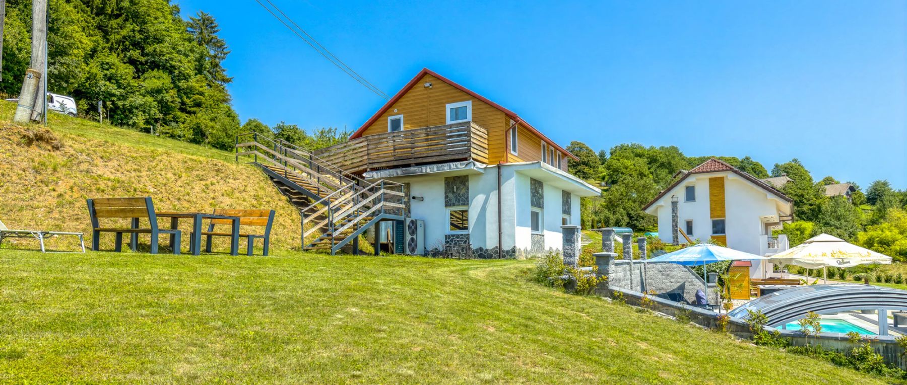 001 pavla lodge thermal pannonian olivers travels desktop center