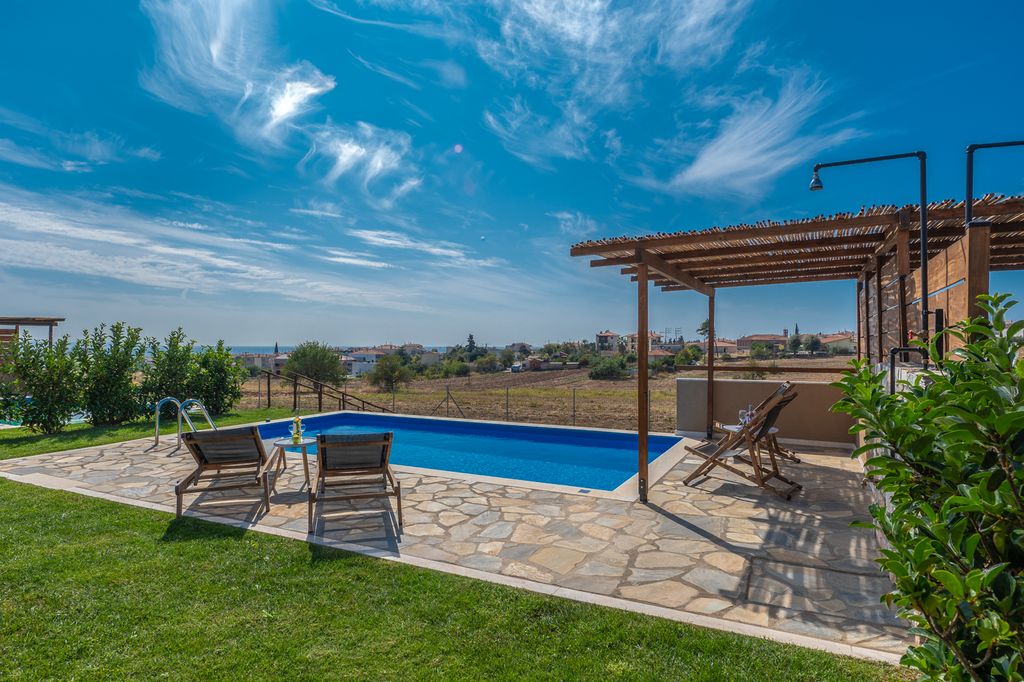 Villas Etthy Halkidiki Olivers Travels 02