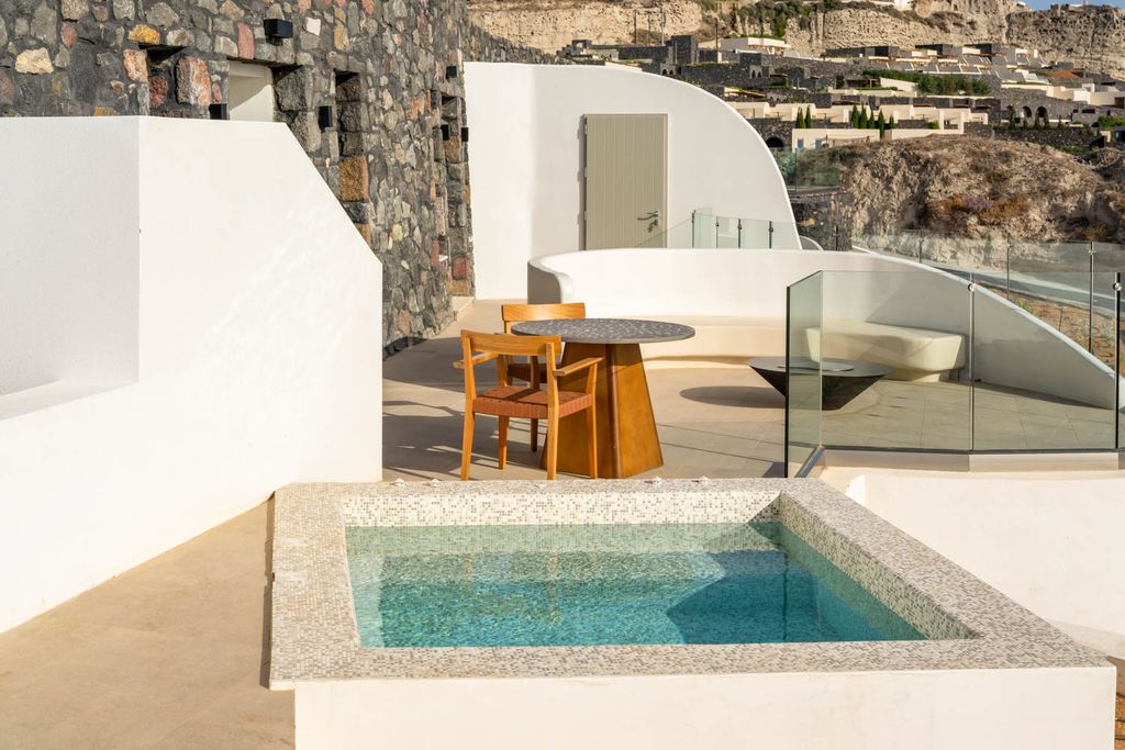 Viewpoint Villas Santorini Greece OliverTravels 3