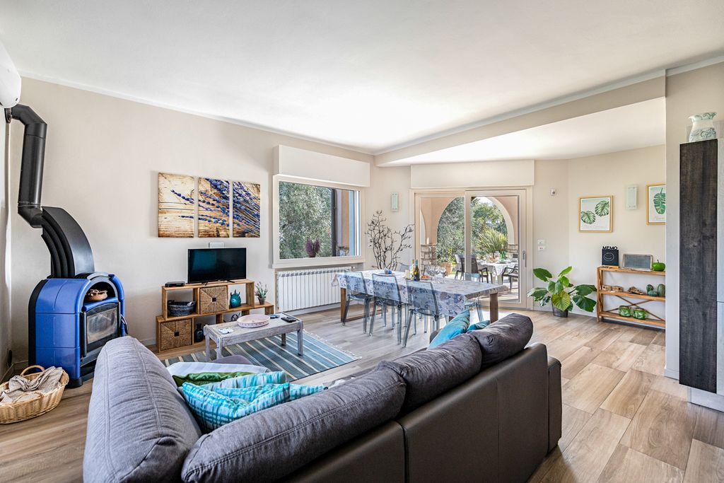 Dente Di Leone Lake Garda Tuscany Olivers Travels 3