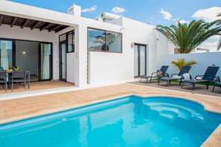 Lanzarote Orcades Lanzarote Spain Olivers Travels 1