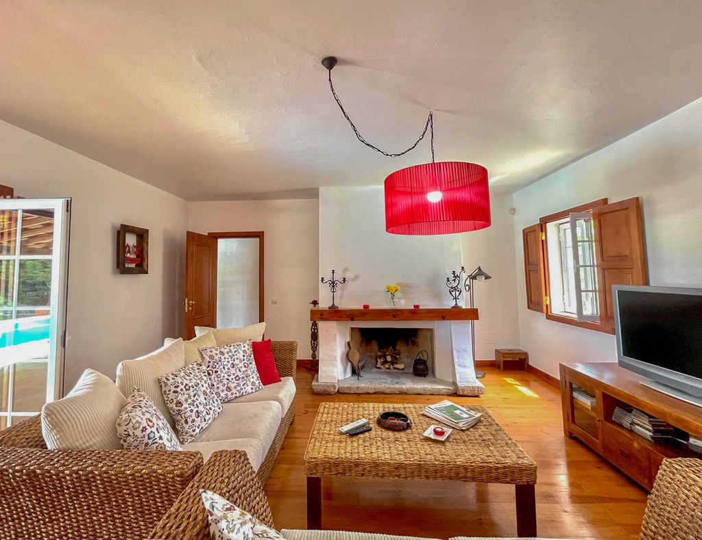 Villa Povoa Portugal Olivers Travels 3