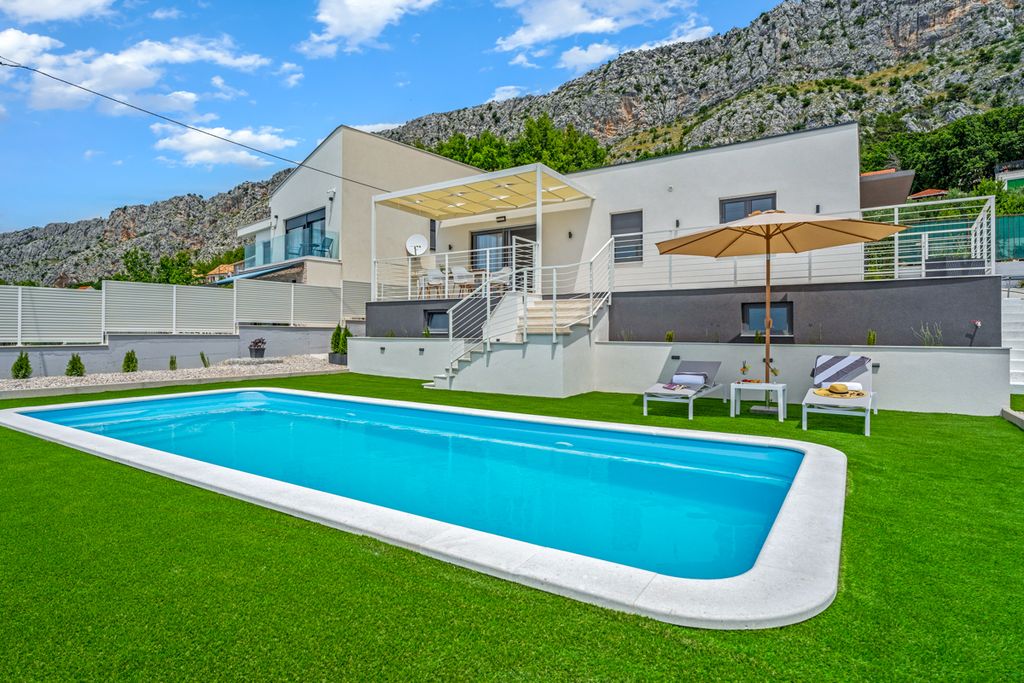 Villa Zilic Dalmatia Coast Olivers Travels 2