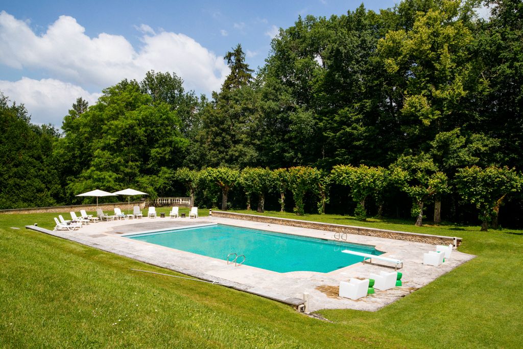 Chateau Fleur Dordogne Olivers Travels 5