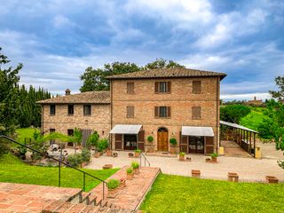 Villa Destino Umbria Olivers Travels 1