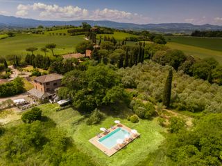 Villa Destino Umbria Olivers Travels 01