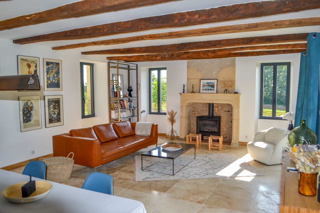 Manoir Chabral Dordogne Olivers Travels 3