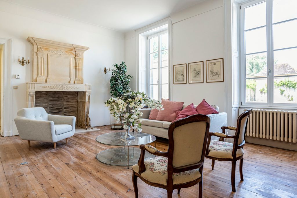 Manoir Colombard Aquitaine Olivers Travels 5