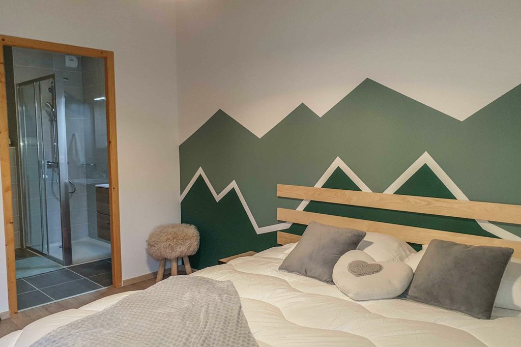 Apartment Megan Morzine Olivers Travels 5