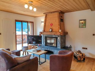 Apartment Lisa Morzine Olivers Travels 1
