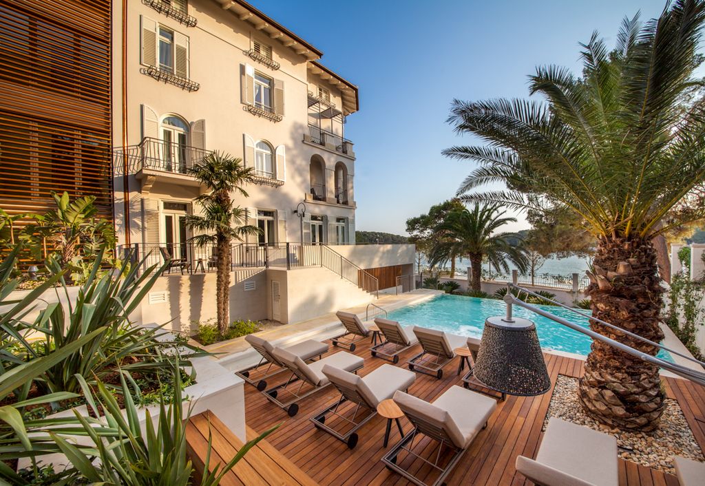 Villa Hortensia Losinj Olivers Travels 1