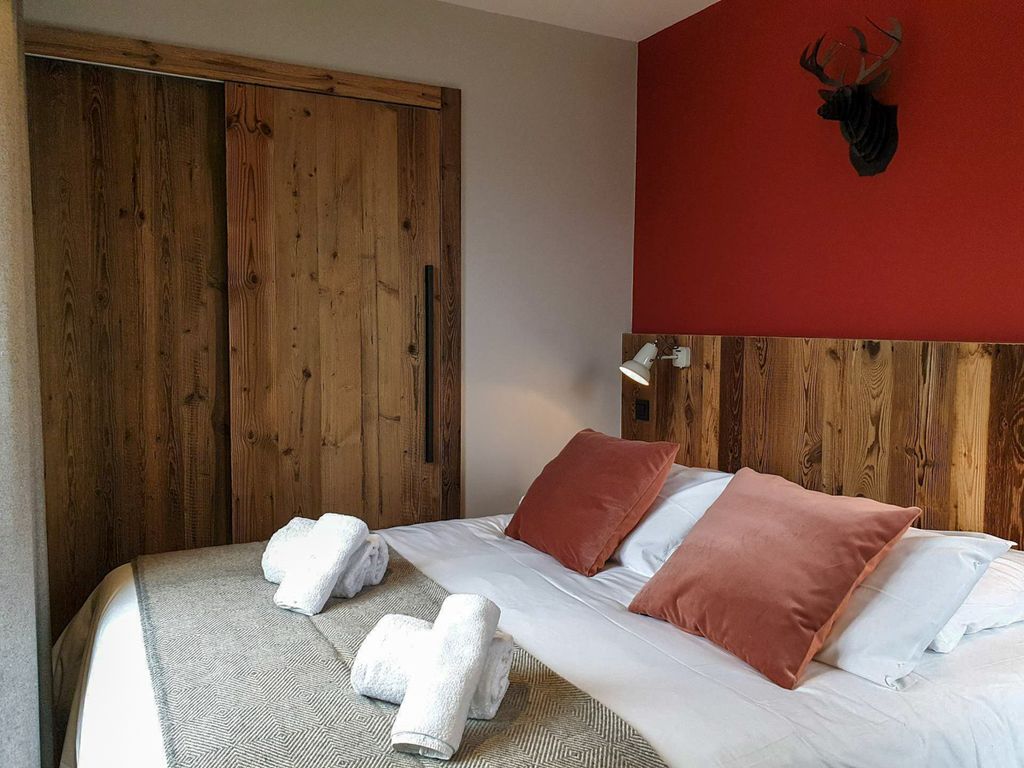 Apartment Joanna Morzine Olivers Travels 5