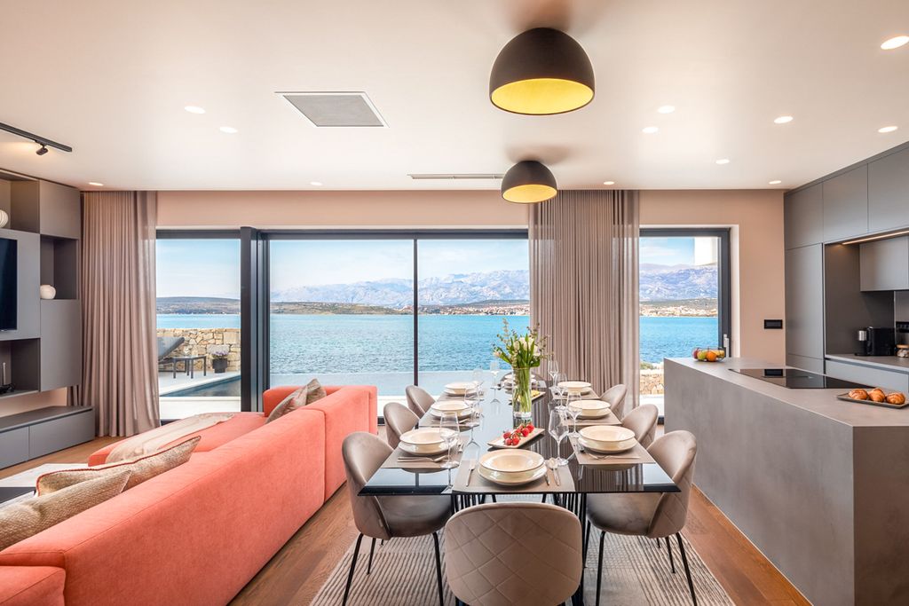 Villa Sariah Dalmatia Coast Olivers Travels 4