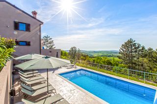 Villa Toncka Slovenia Olivers Travels 1