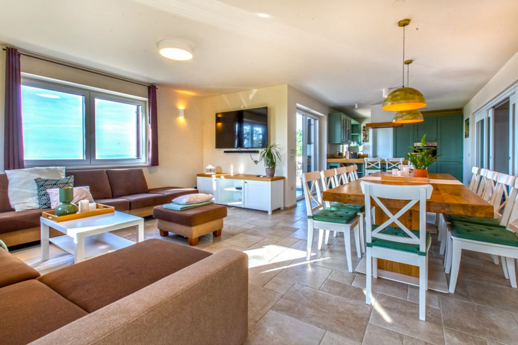 Villa Toncka Slovenia Olivers Travels 3