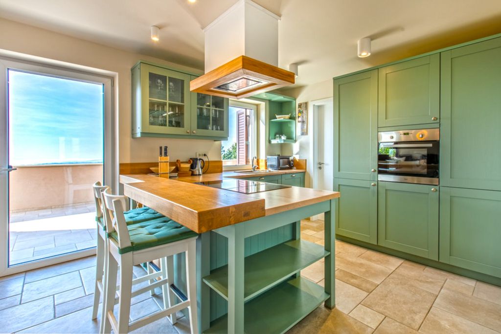 Villa Toncka Slovenia Olivers Travels 5