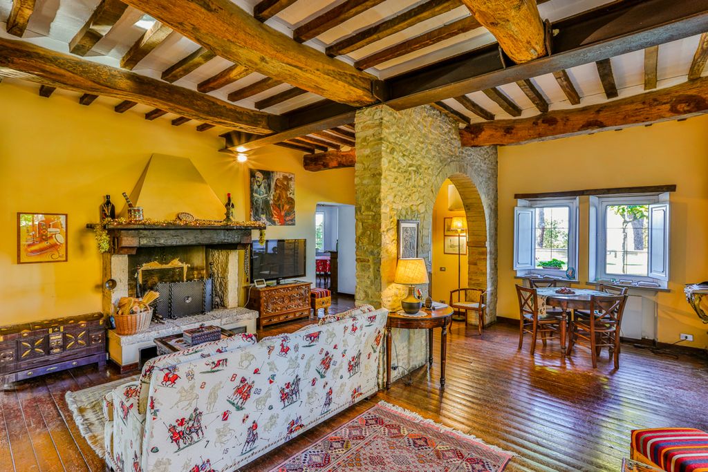 Villa The Oak Tree Farmhouse Umbria Olivers Travels 4