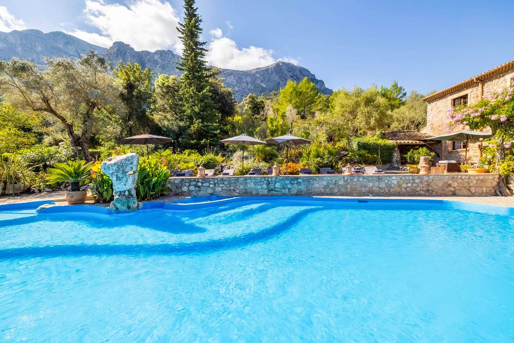 Finca Asnellop Mallorca Spain OliversTravels 3