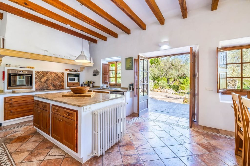 Finca Asnellop Mallorca Spain OliversTravels 5