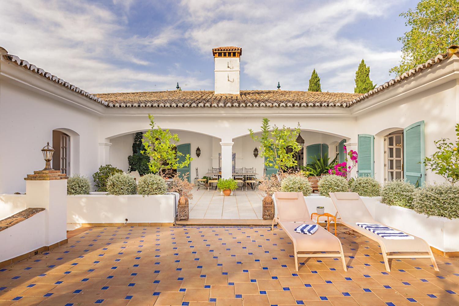 Ronda Oasis