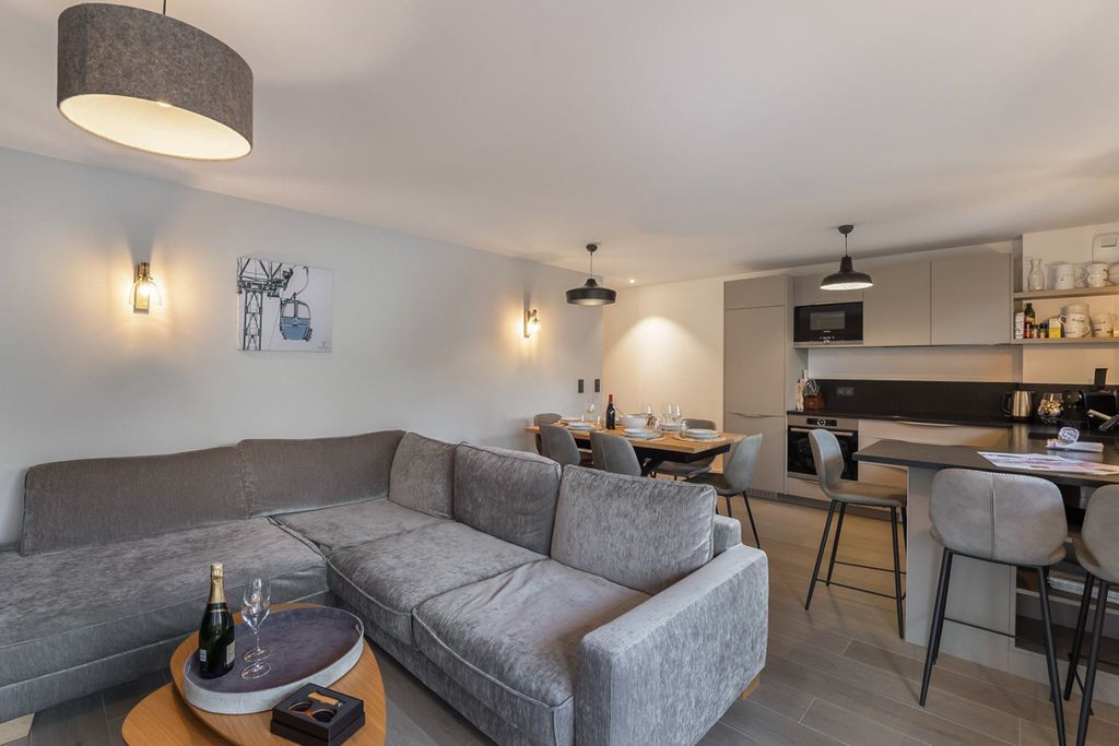 Apartment Moutet Belleville Olivers Travels 5