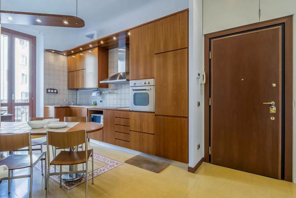 Apartment Da Vinci Milan Olivers Travels 5