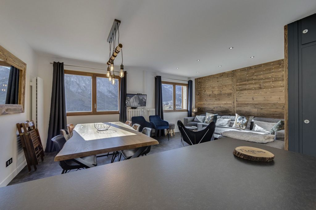 Apartment Christine Tignes Olivers Travels 4