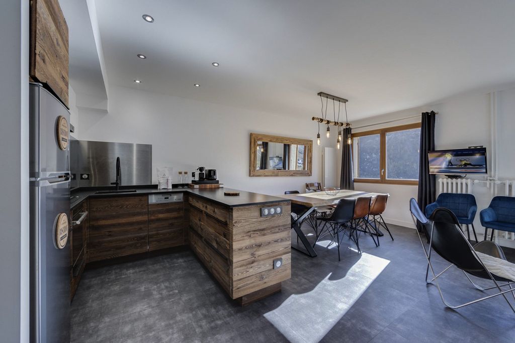 Apartment Christine Tignes Olivers Travels 3