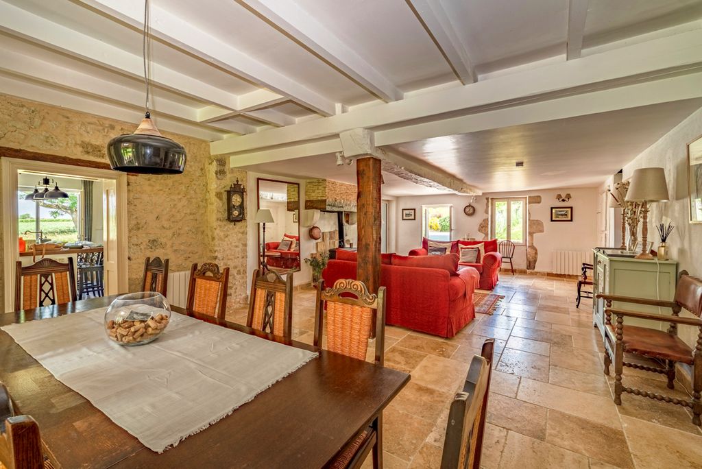 Maison Cosette Dordogne Olivers Travels 4