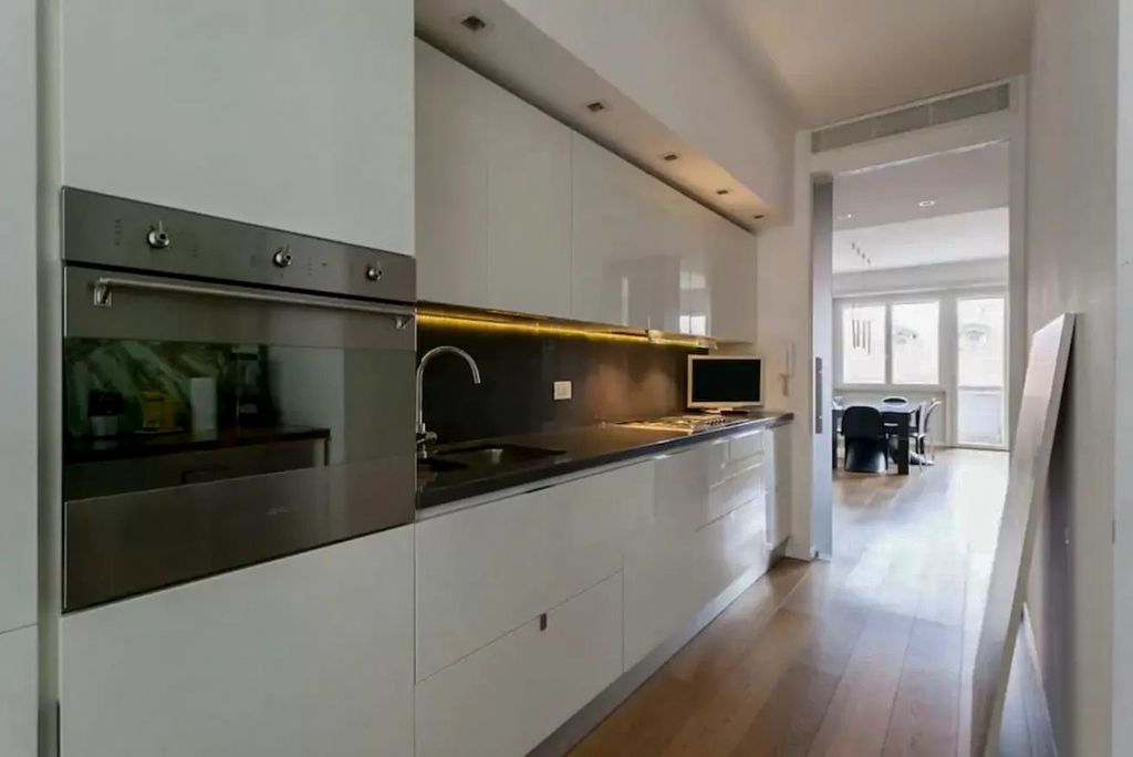 Apartment Massimo Milan Olivers Travels 4